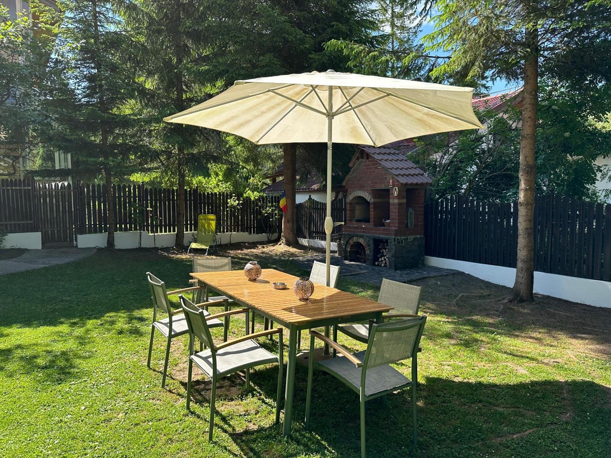 Green Yard Villa Predeal Esterno foto